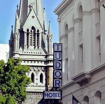 Hotel Tudor