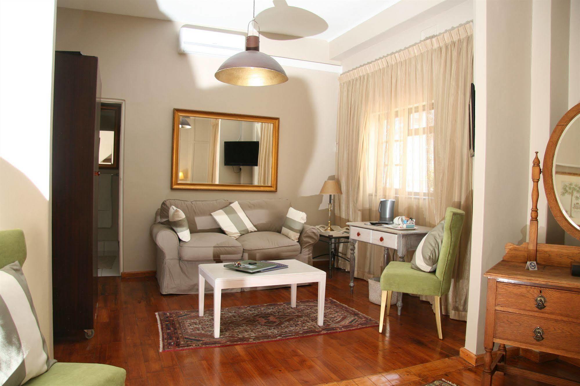 Hotel Tudor Cape Town